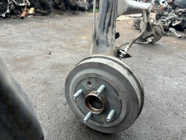 bontott OPEL KARL Hátsó Híd (Dobfékes)