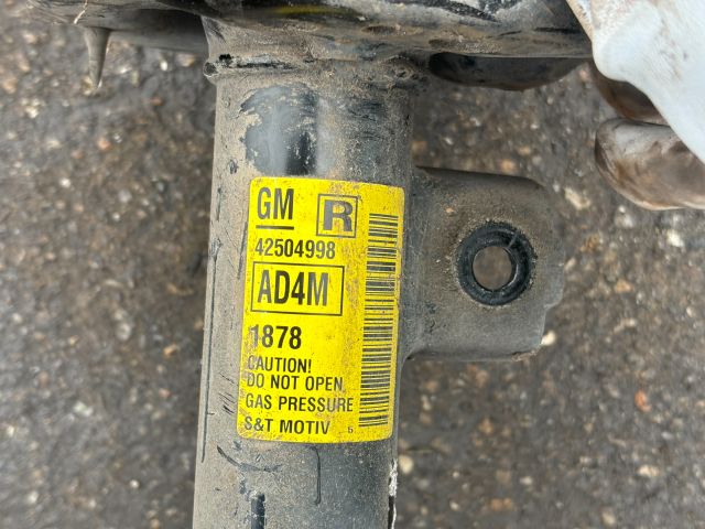 bontott OPEL KARL Jobb első Lengéscsillapító