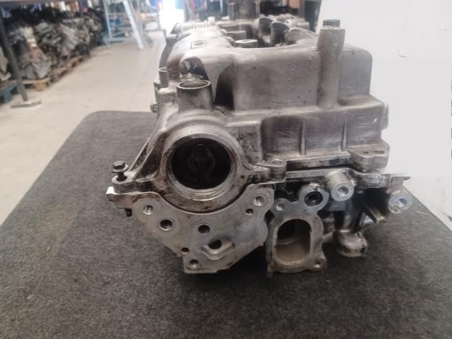 bontott OPEL KARL Hengerfej