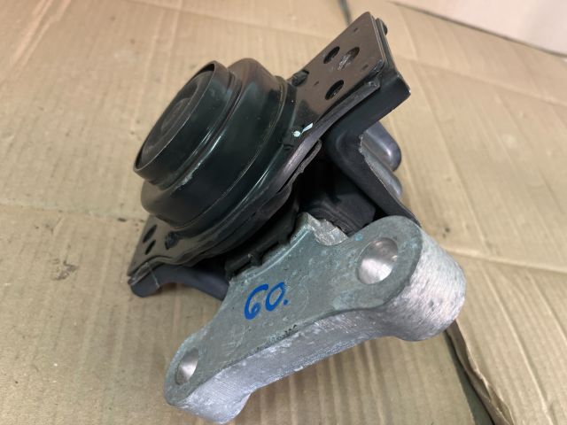 bontott OPEL KARL Motor Tartó Bak (Pozíciófüggetlen)