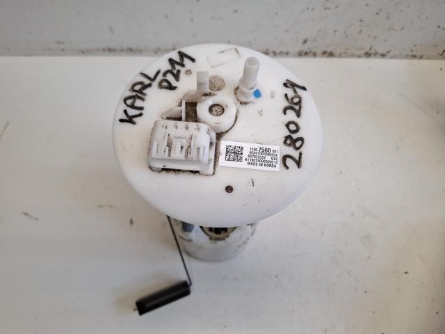 bontott OPEL KARL Üzemanyag Szivattyú