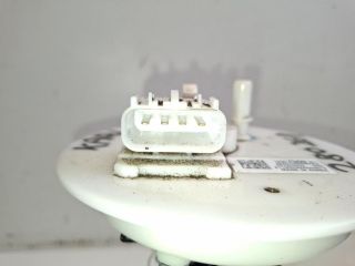 bontott OPEL KARL Üzemanyag Szivattyú