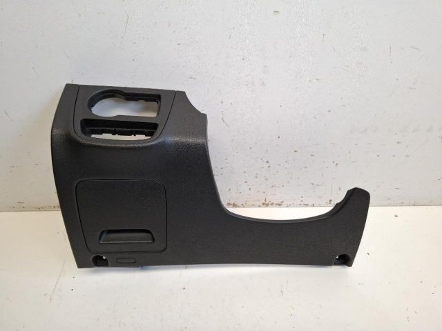 bontott OPEL KARL Bal Alsó Műszerfal Burkolat