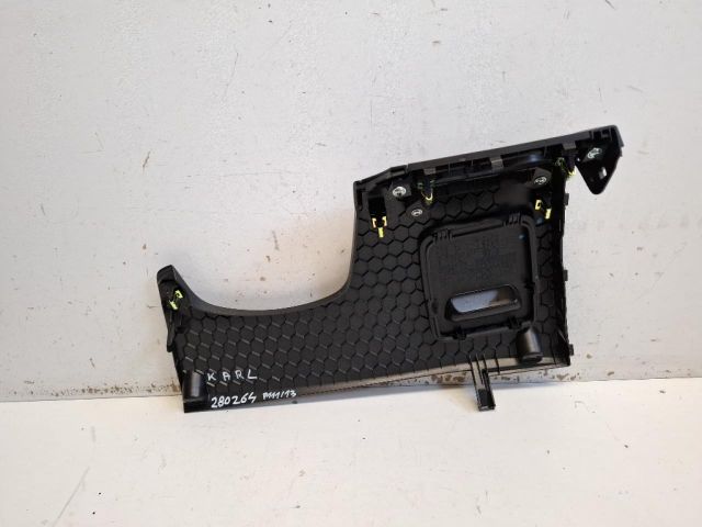 bontott OPEL KARL Bal Alsó Műszerfal Burkolat