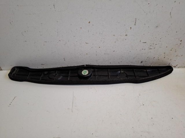 bontott OPEL KARL Bal első Sárvédő Zajszigetelés