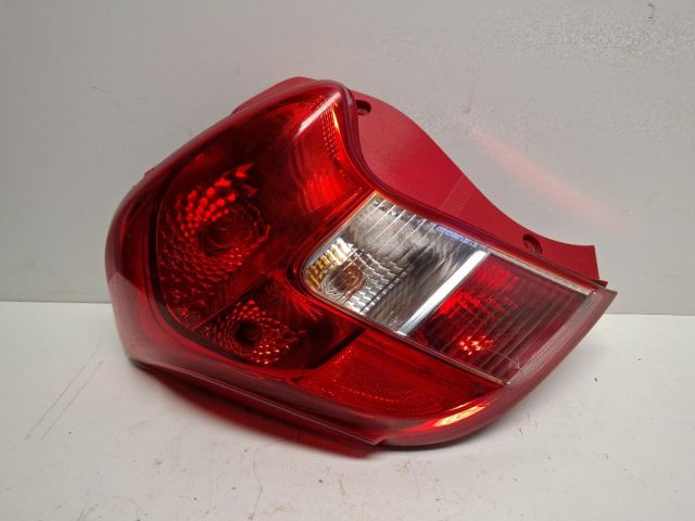 bontott OPEL KARL Bal Hátsó Lámpa