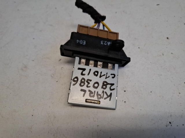 bontott OPEL KARL Előtét Ellenállás Fűtőmotor