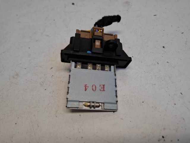 bontott OPEL KARL Előtét Ellenállás Fűtőmotor