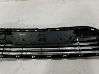 bontott OPEL KARL Első Lökhárító Alsó Középső Díszrács