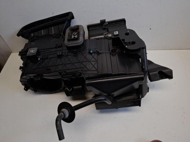 bontott OPEL KARL Fűtés Box