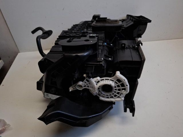 bontott OPEL KARL Fűtés Box