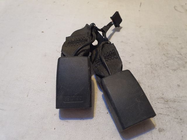 bontott OPEL KARL Hátsó középső Biztonsági Öv