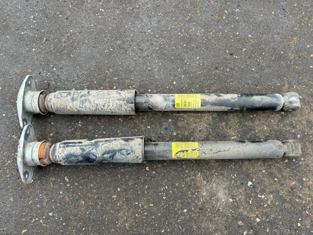 bontott OPEL KARL Hátsó Lengéscsillapító Pár