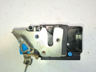 bontott OPEL KARL Jobb első Ajtózár