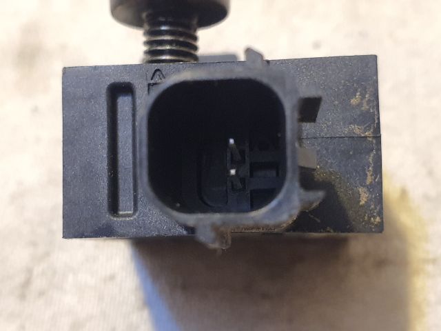 bontott OPEL KARL Jobb első Oldal Ütközés Érzékelő