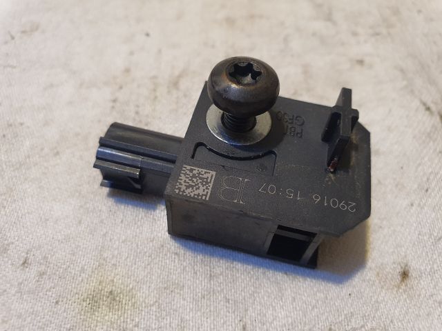 bontott OPEL KARL Jobb első Oldal Ütközés Érzékelő