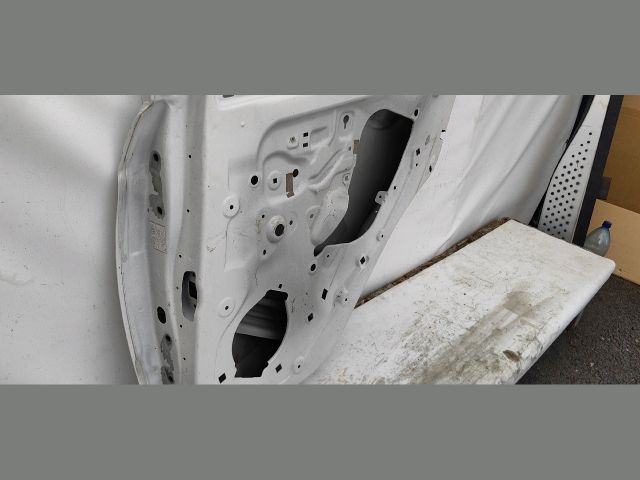 bontott OPEL KARL Jobb hátsó Ajtó (Üres lemez)