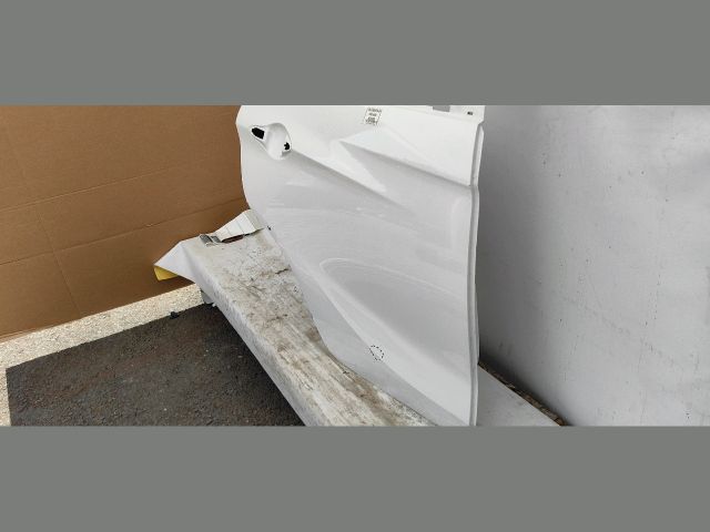 bontott OPEL KARL Jobb hátsó Ajtó (Üres lemez)