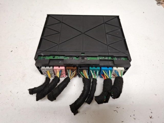 bontott OPEL KARL Komfort Elektronika