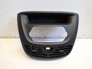 bontott OPEL KARL Középső Szellőző