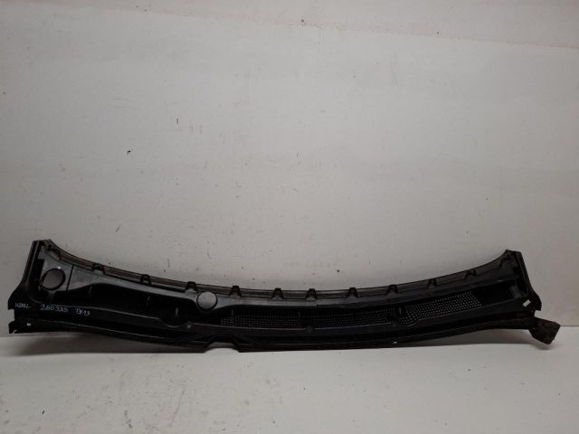 bontott OPEL KARL Levélrács