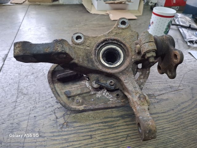 bontott OPEL MERIVA A Bal első Csonkállvány Kerékaggyal