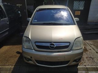 bontott OPEL MERIVA A Bal első Rugó