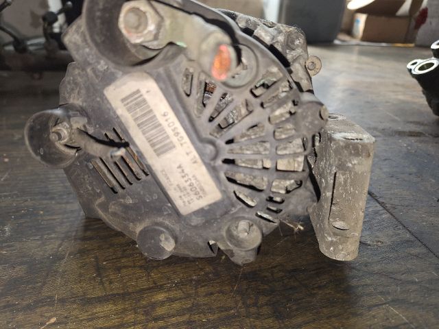 bontott OPEL MERIVA A Generátor