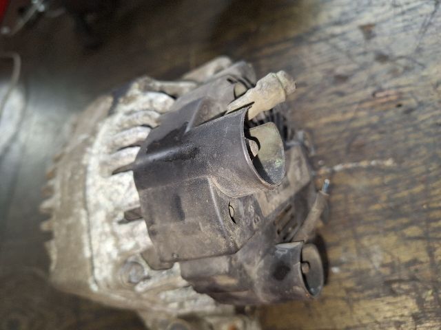 bontott OPEL MERIVA A Generátor