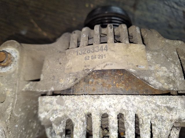 bontott OPEL MERIVA A Generátor