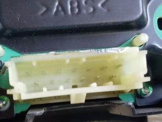 bontott OPEL MERIVA A Kilométeróra