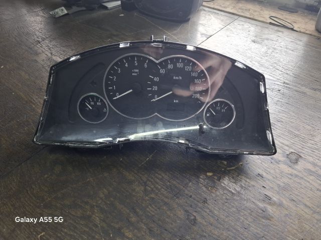 bontott OPEL MERIVA A Kilométeróra