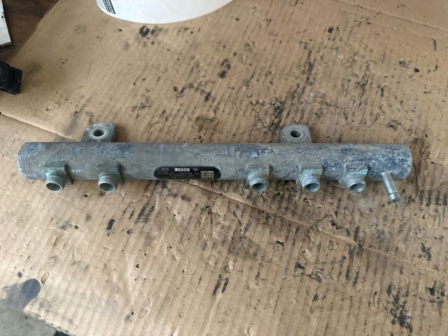 bontott OPEL MERIVA A Közösnyomócső