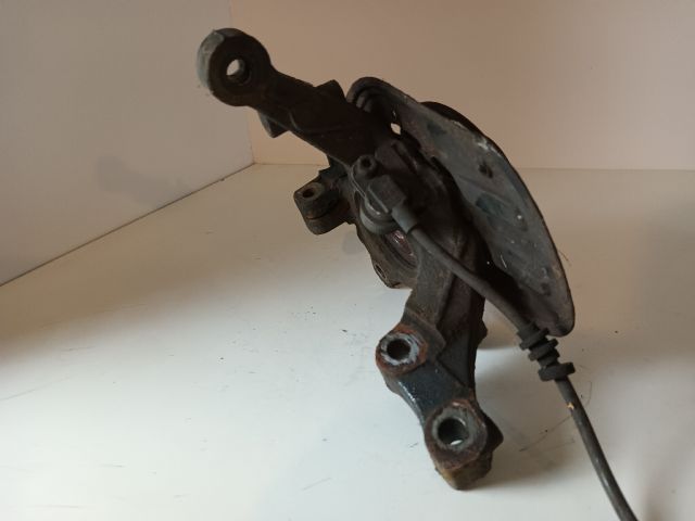 bontott OPEL MERIVA A Bal első Kerékagy