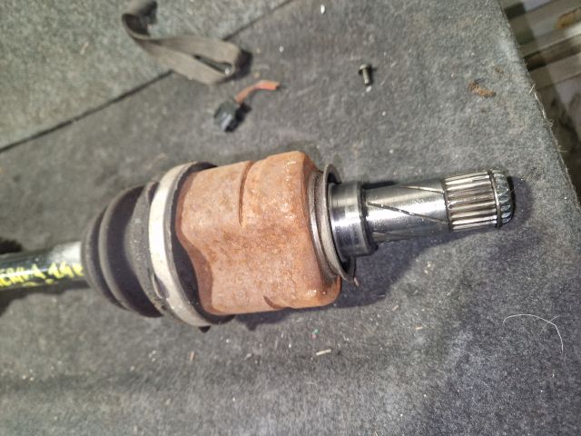 bontott OPEL MERIVA A Bal Féltengely