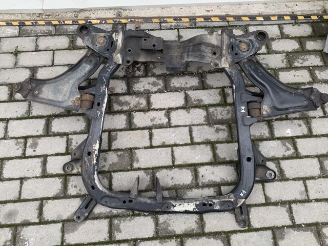 bontott OPEL MERIVA A Első Bölcső