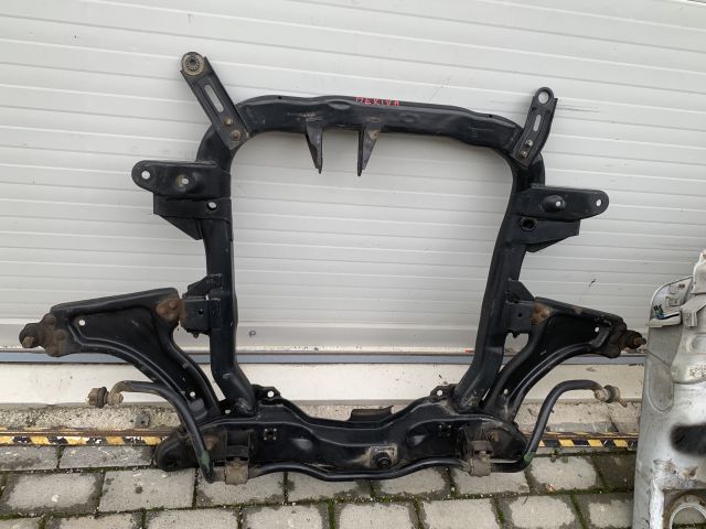 bontott OPEL MERIVA A Első Bölcső