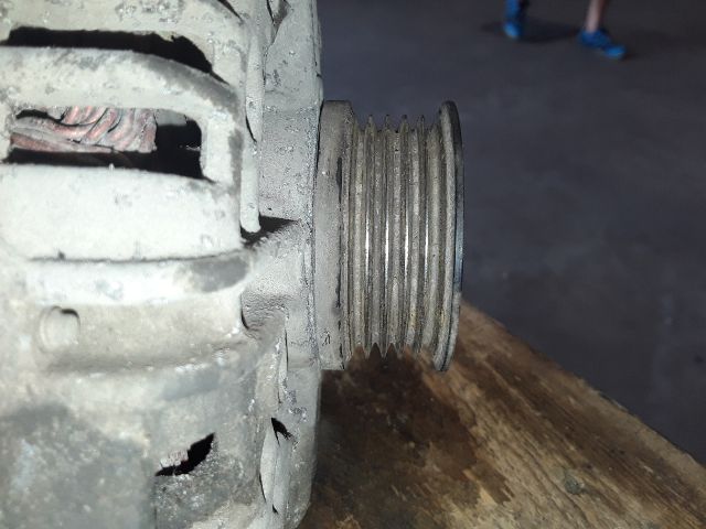 bontott OPEL MERIVA A Generátor