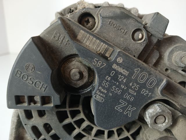 bontott OPEL MERIVA A Generátor