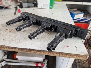 bontott OPEL MERIVA A Gyújtótrafó Szett