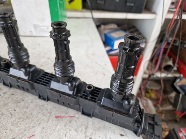 bontott OPEL MERIVA A Gyújtótrafó Szett