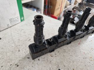 bontott OPEL MERIVA A Gyújtótrafó Szett