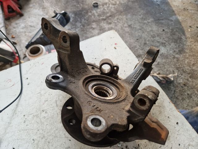 bontott OPEL MERIVA A Jobb első Csonkállvány Kerékaggyal