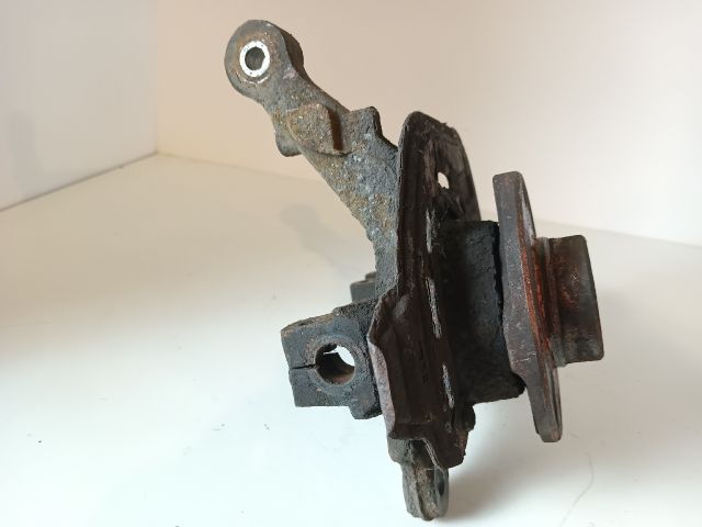 bontott OPEL MERIVA A Jobb első Kerékagy