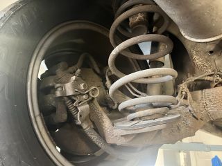 bontott OPEL MERIVA A Jobb hátsó Féknyereg Munkahengerrel