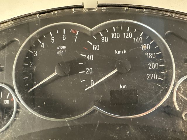 bontott OPEL MERIVA A Kilométeróra