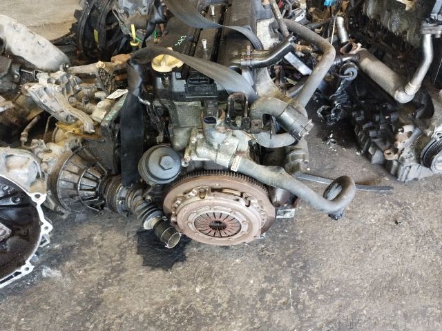 bontott OPEL MERIVA A Motor (Fűzött blokk hengerfejjel)