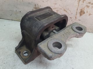 bontott OPEL MERIVA A Motor Tartó Bak (Fém)