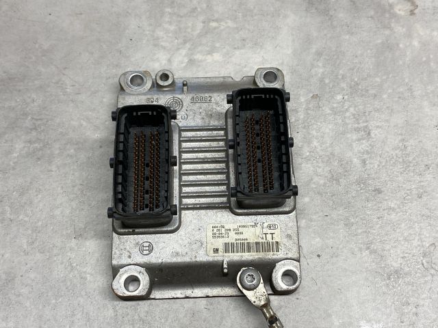 bontott OPEL MERIVA A Motorvezérlő