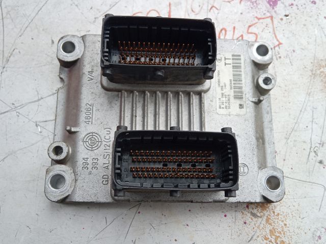 bontott OPEL MERIVA A Motorvezérlő